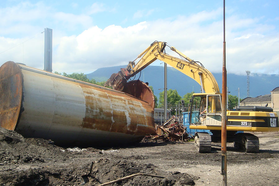 toinet frères, entreprise de déconstruction et travaux publique sur chambery en savoie.